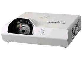 Мультимедиа-проектор Panasonic PT-TX340, 3 200 Lm, 3LCD, XGA, 16000:1