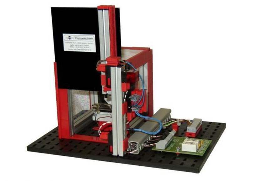 Компактная модель печи для обжига с автоматической дверью