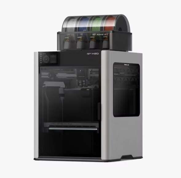 Широкоформатный двухэкструдерный FDM 3D-принтер с областью печати 350×320×325 мм: независимая подача